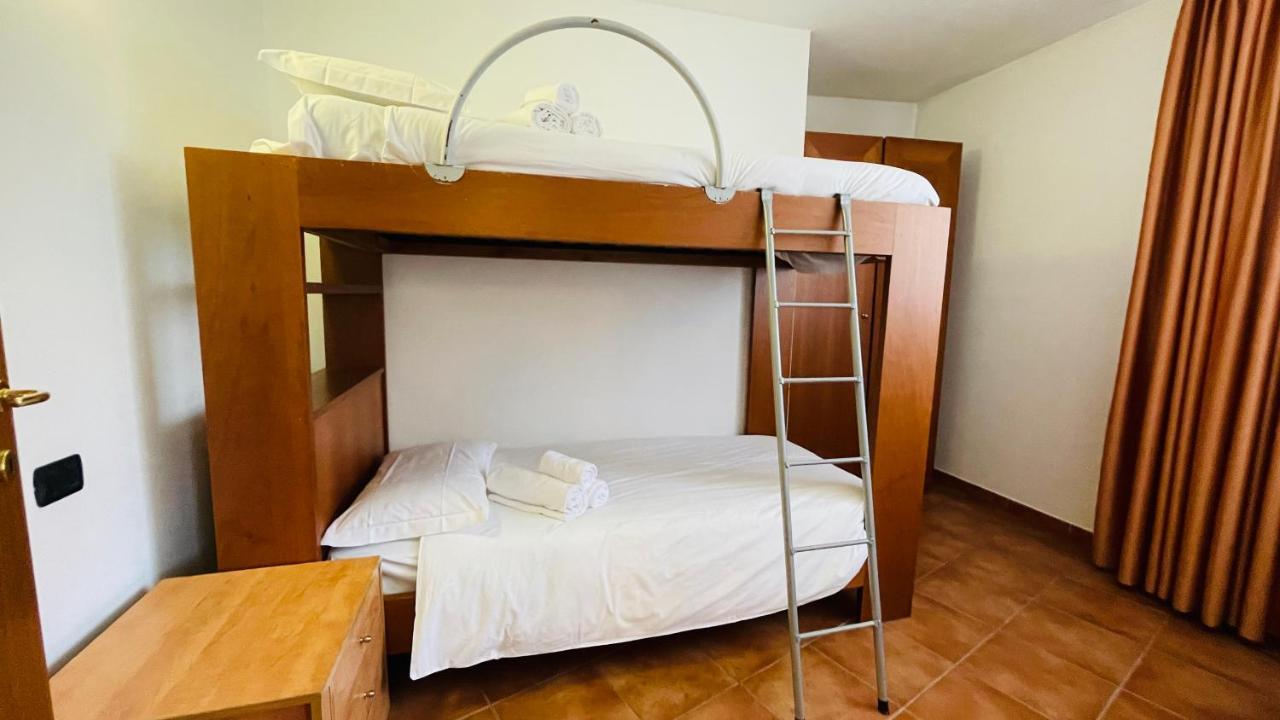 Appartamento Smith Roero - Affitti Brevi Italia Bardonecchia Exterior foto