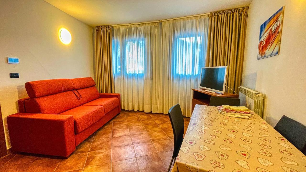 Appartamento Smith Roero - Affitti Brevi Italia Bardonecchia Exterior foto